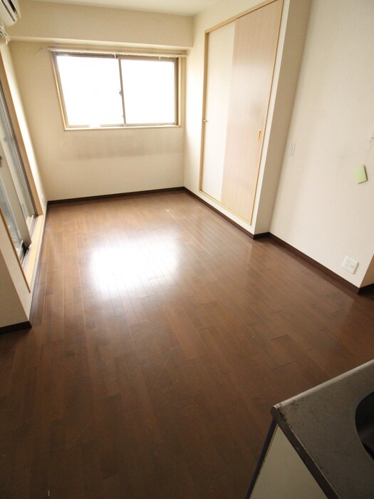物件内観写真11　(居室)