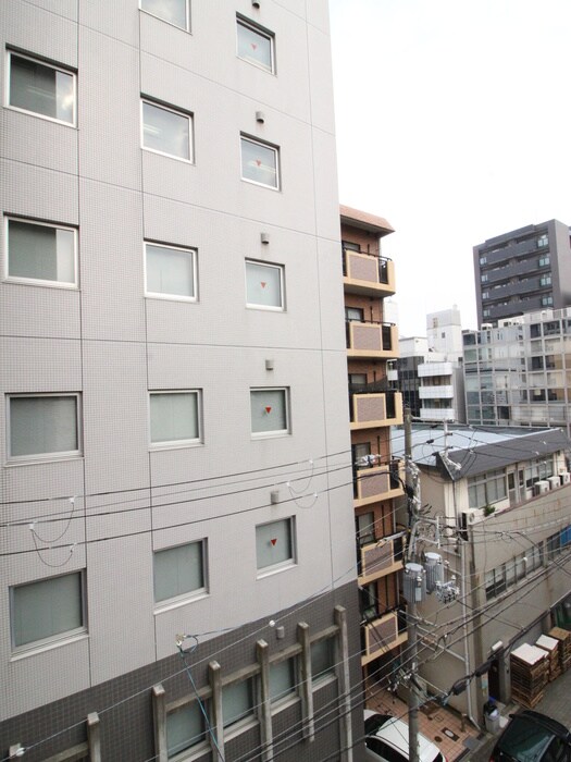 物件内観写真22　(室内からの展望)