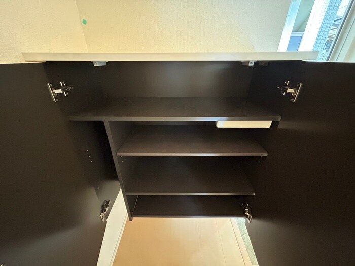 物件内観写真15　(靴箱)