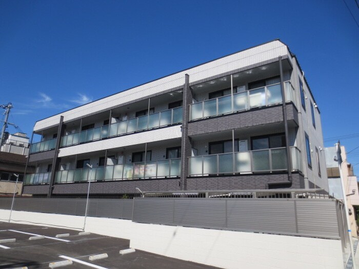 物件外観写真1　(外観写真)