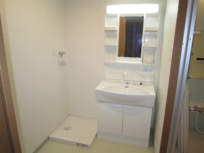 物件内観写真11　(洗面)