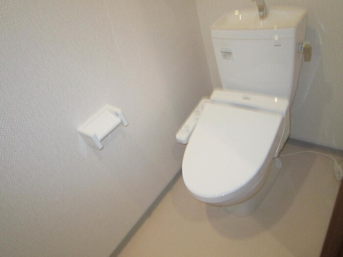 物件内観写真12　(トイレ)