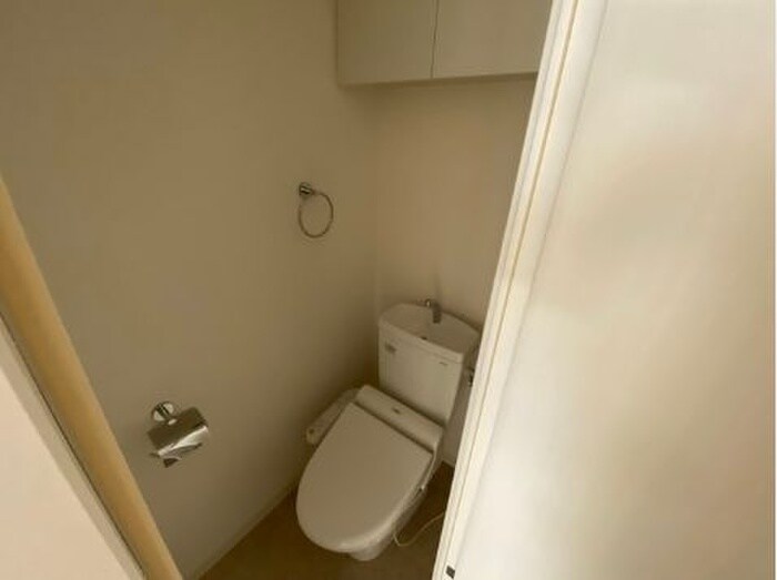 物件内観写真11　(トイレ)