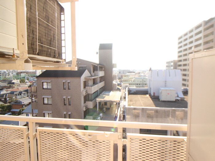 物件内観写真18　(室内からの展望)