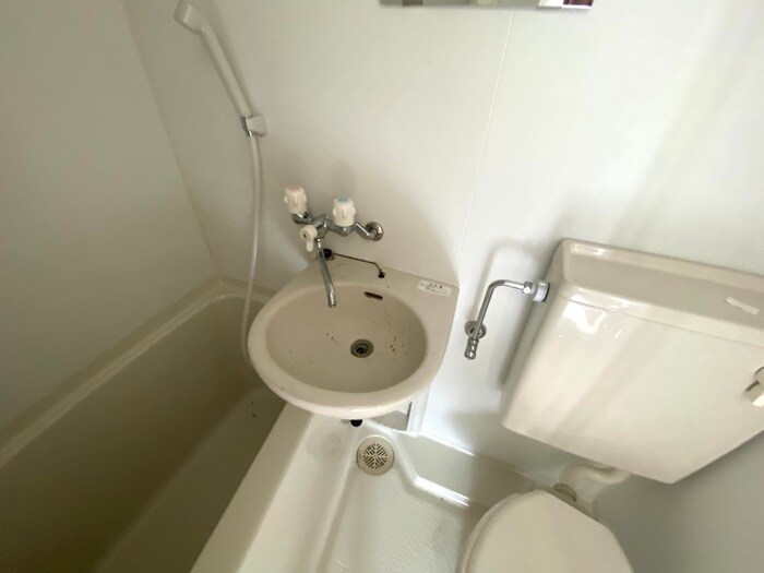 物件内観写真12　(洗面)