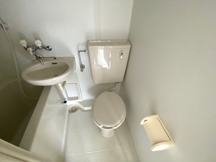 物件内観写真13　(トイレ)