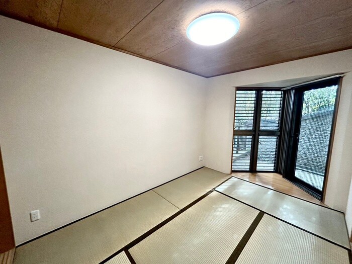 物件内観写真9　(居室)