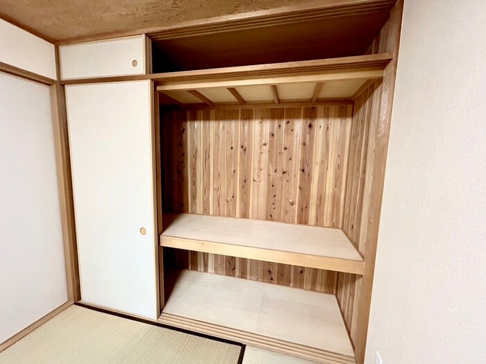 物件内観写真11　(収納)