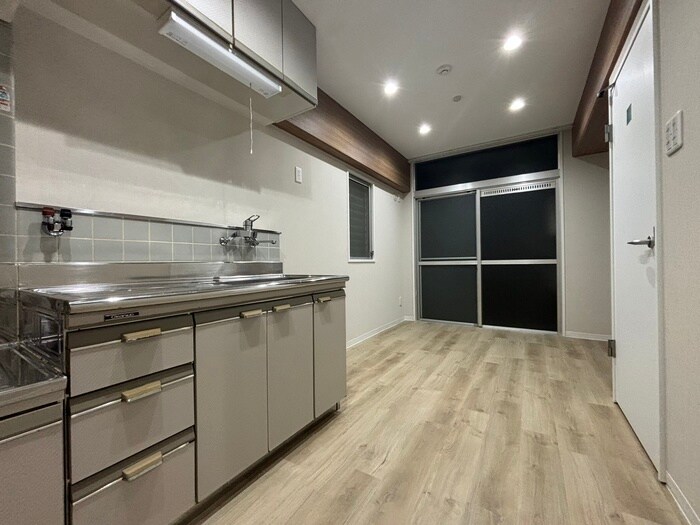 物件内観写真11　(居室)