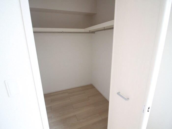 物件内観写真14　(収納)