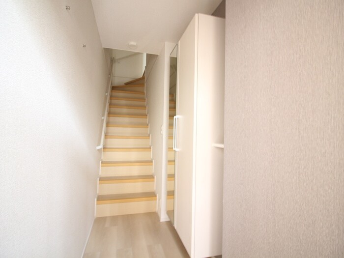 物件内観写真15　(靴箱)