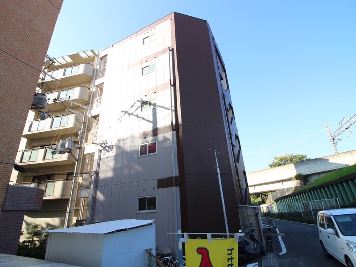 物件外観写真3　(外観写真)