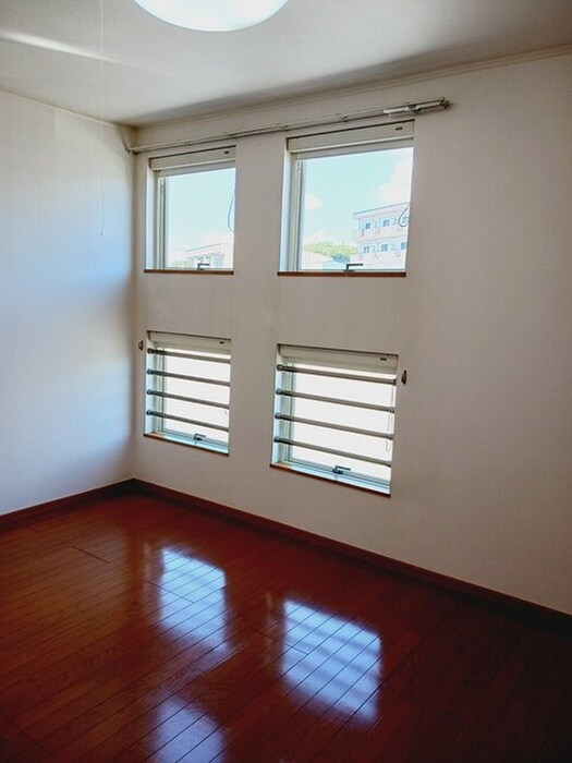 物件内観写真12　(内観写真)