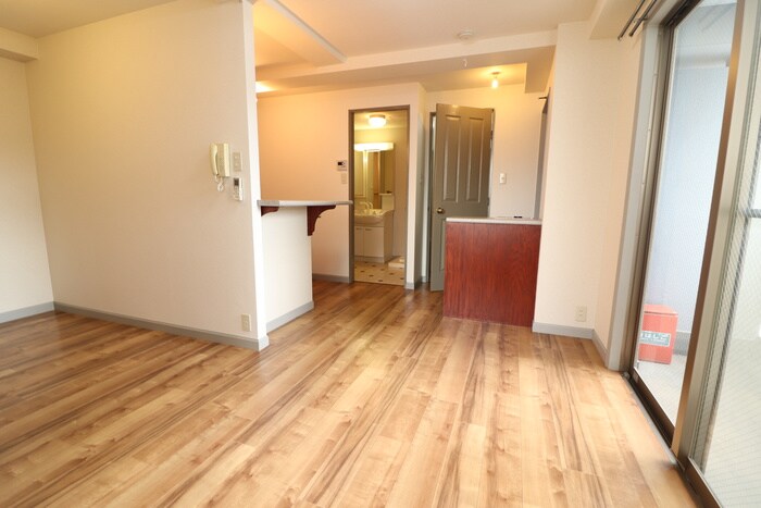 物件内観写真6　(居室)