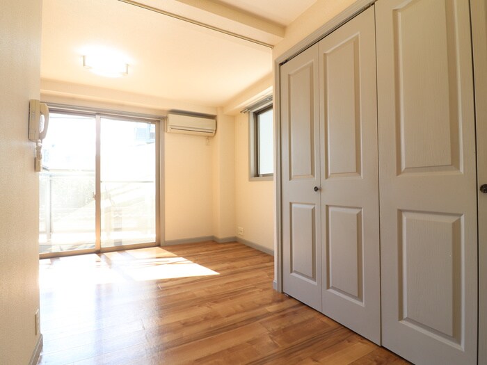 物件内観写真7　(収納)