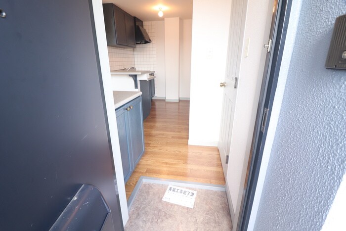 物件内観写真15　(玄関)