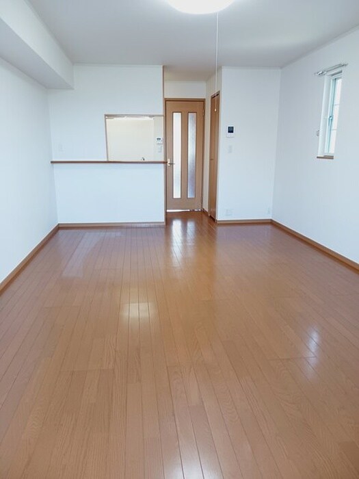 物件内観写真6　(居室)