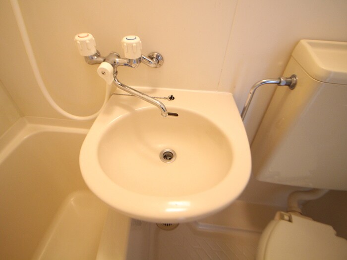 物件内観写真11　(洗面)