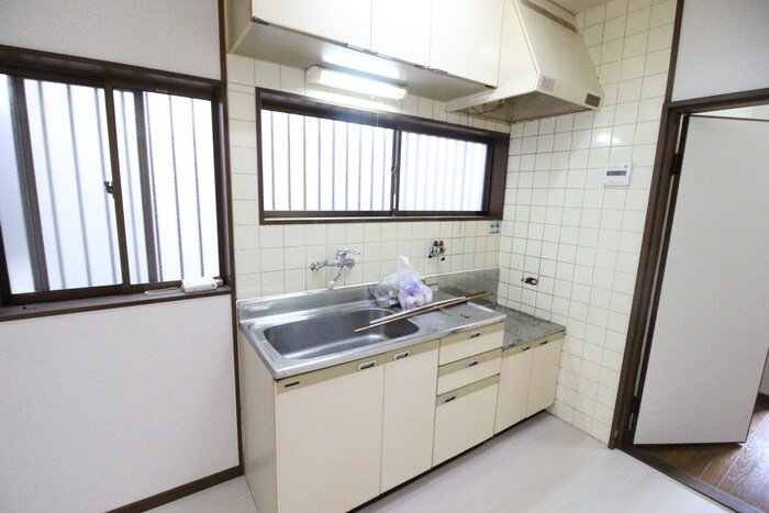 物件内観写真8　(キッチン)