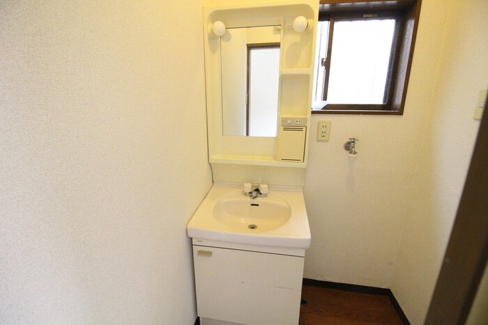 物件内観写真10　(洗面)