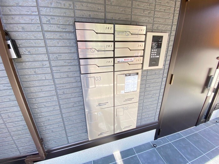 物件外観写真4　(建物設備)