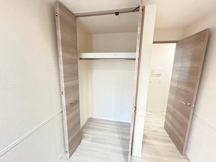 物件内観写真15　(収納)