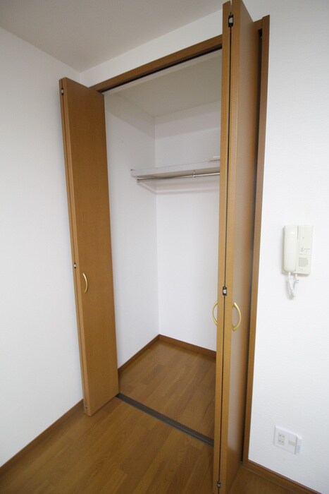 物件内観写真10　(収納)