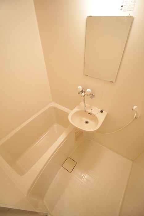 物件内観写真12　(バス／シャワールーム等)