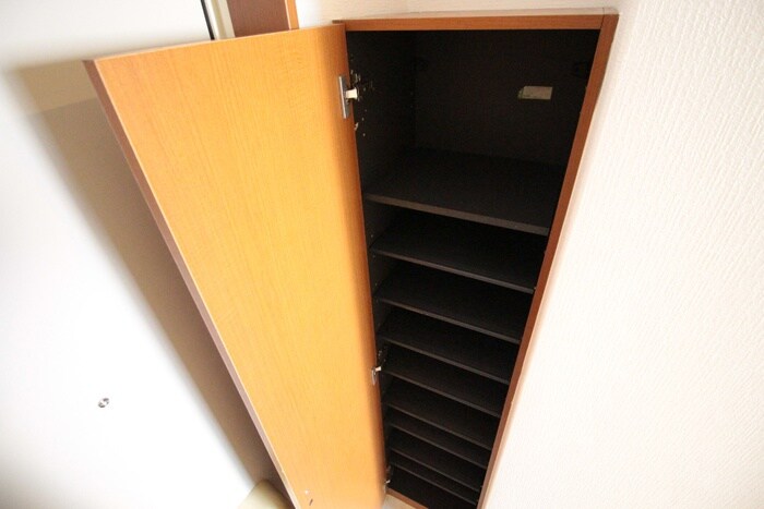 物件内観写真18　(靴箱)