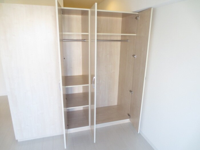 物件内観写真17　(収納)