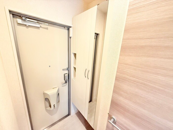 物件内観写真18　(靴箱)