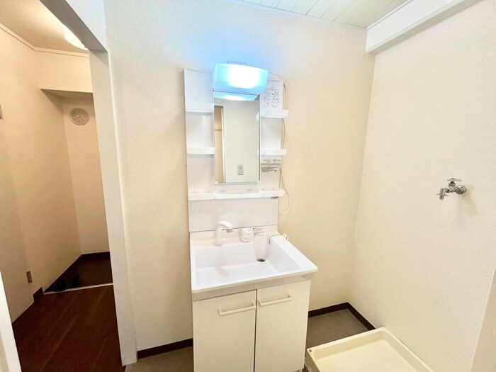 物件内観写真13　(洗面)