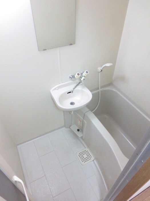 物件内観写真10　(バス／シャワールーム等)