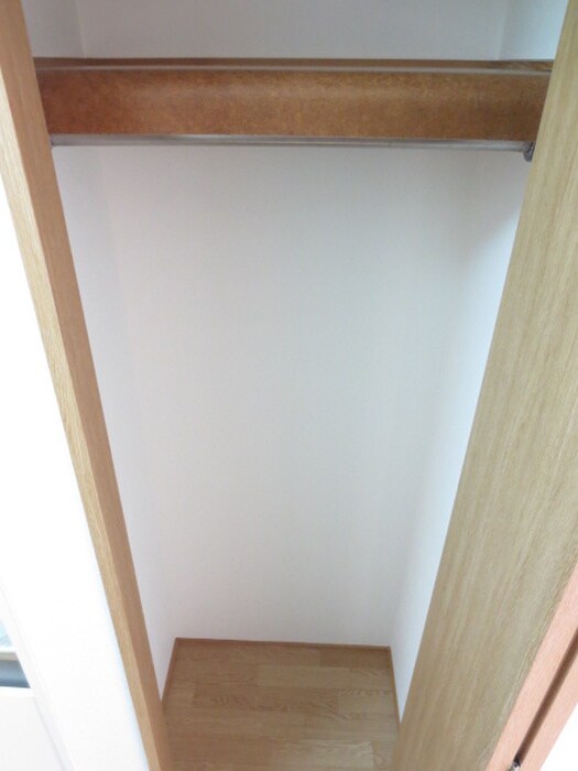 物件内観写真15　(収納)