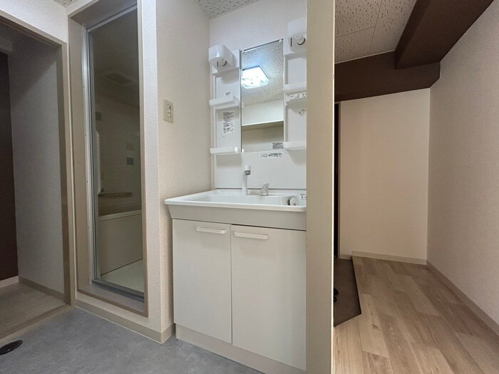 物件内観写真10　(洗面)