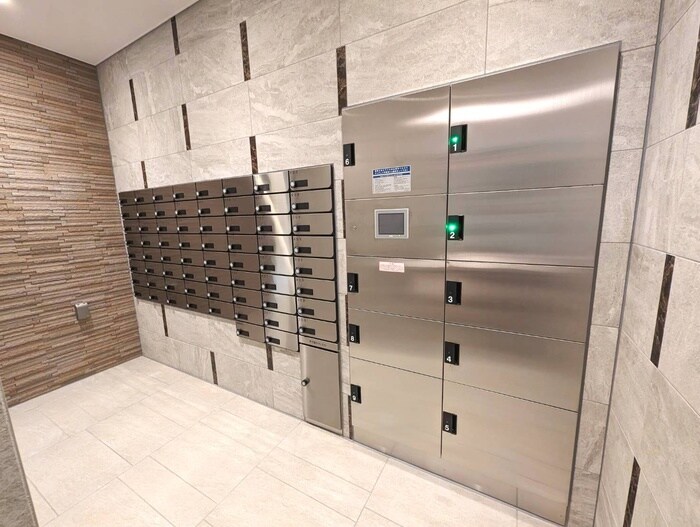 物件外観写真6　(建物設備)