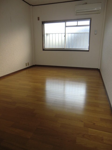 物件内観写真9　(内観写真)