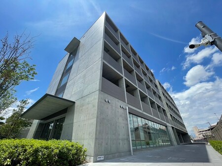 AKADEMOS　Residence外観写真