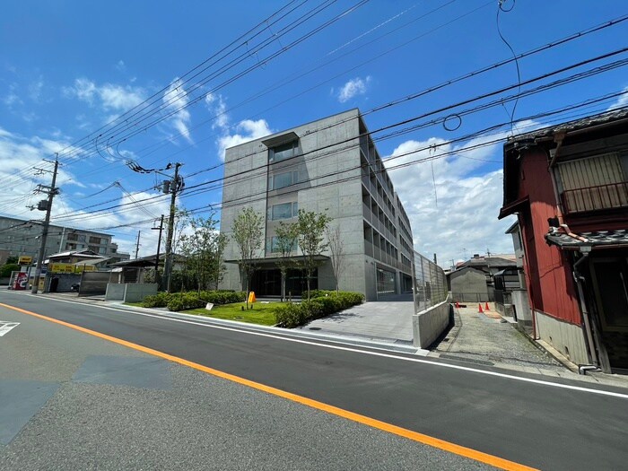 物件外観写真2　(外観写真)