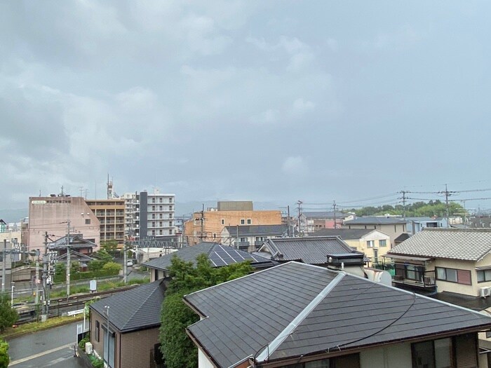 物件内観写真22　(室内からの展望)