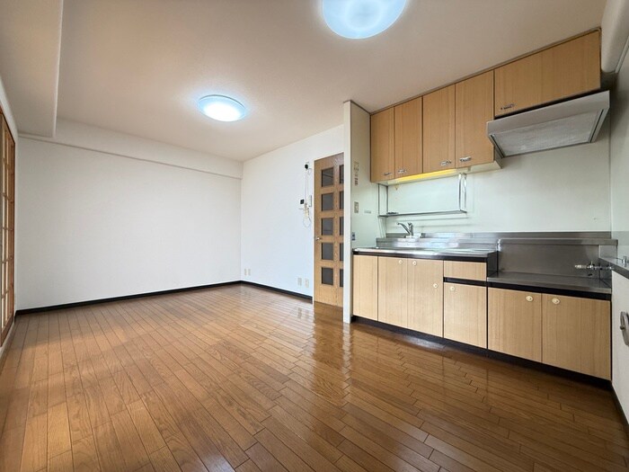 物件内観写真7　(居室)