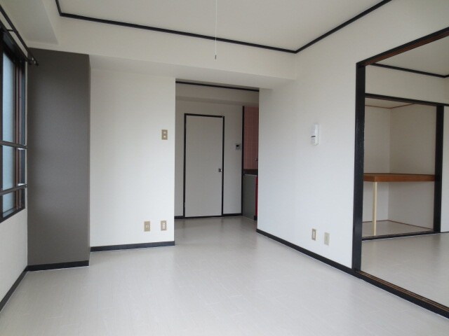 物件内観写真14　(居室)