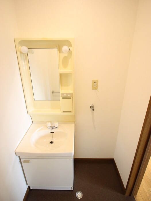 物件内観写真12　(洗面)