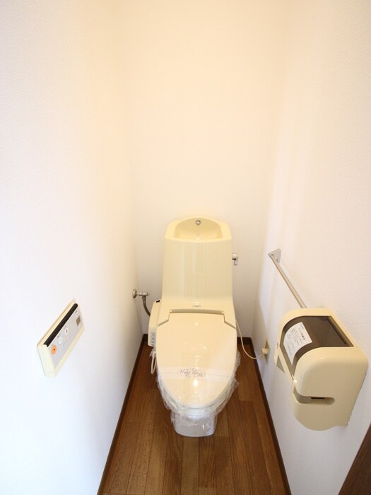 物件内観写真14　(トイレ)