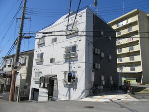 New StoRK Apartment 禁野本町外観写真