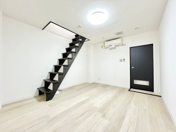 物件内観写真6　(居室)