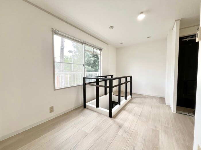 物件内観写真9　(居室)