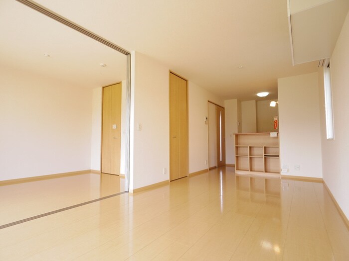 物件内観写真5　(居室)