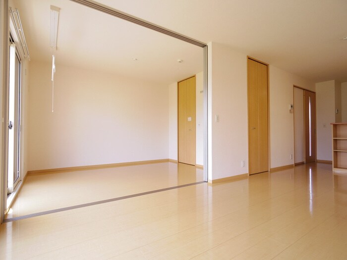 物件内観写真6　(居室)