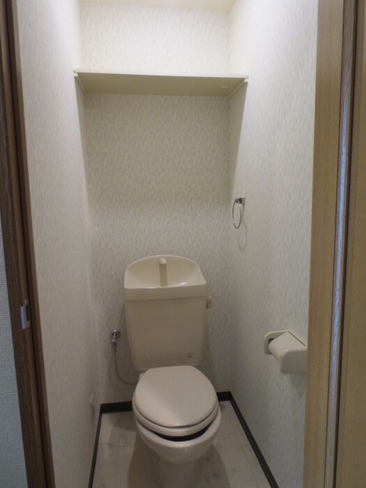 物件内観写真16　(トイレ)